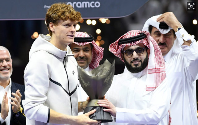 纳后, wrK, 诺瓦克 纳后, wrK, 诺瓦克